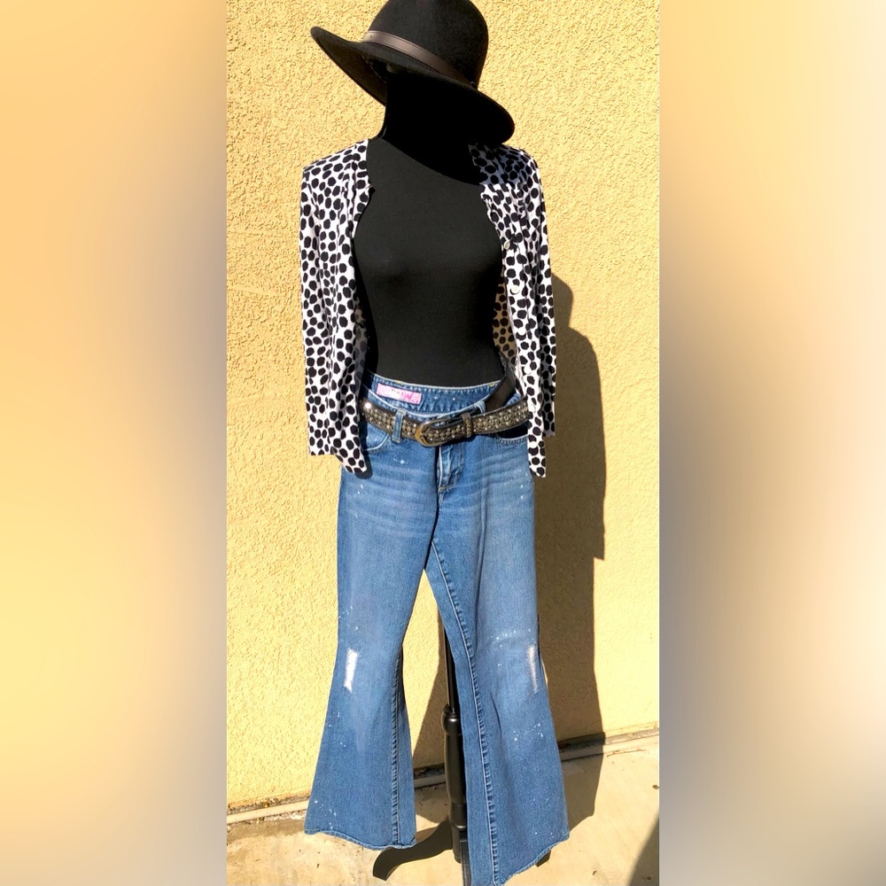 Size 7 w/30”Length Myth of Jade Denim Boot Leg Jeans